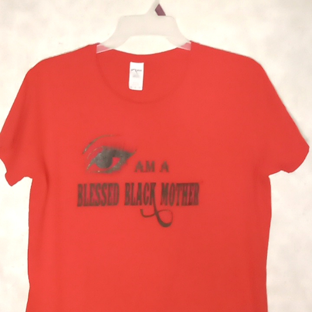 Womens 2XL Graphic/ Red Shirt/Pre Loved Condition